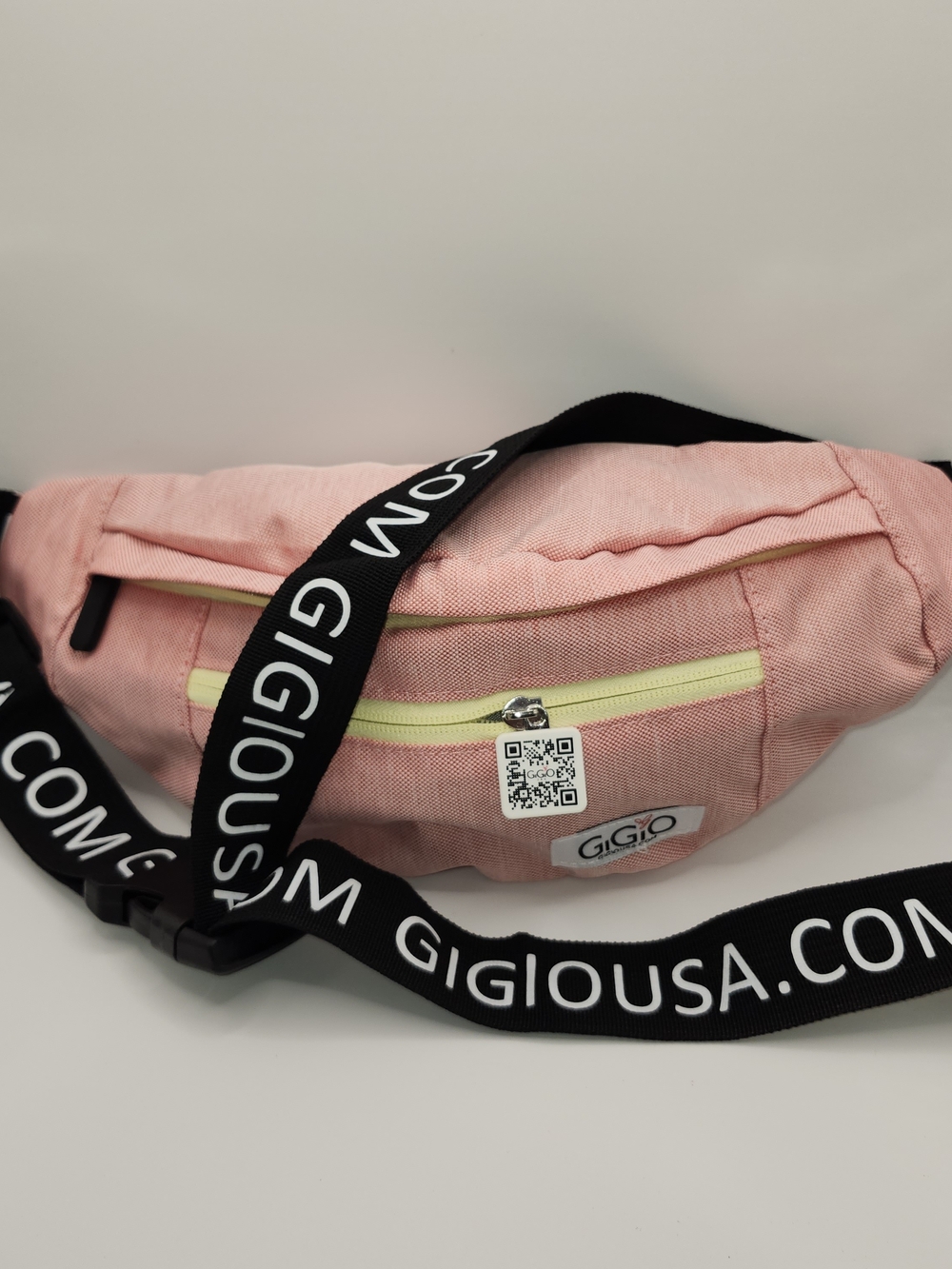 GiGio USA Pink Fanny Pack Belt Bag Crossbody Mauve Linen Look Adjustable Strap